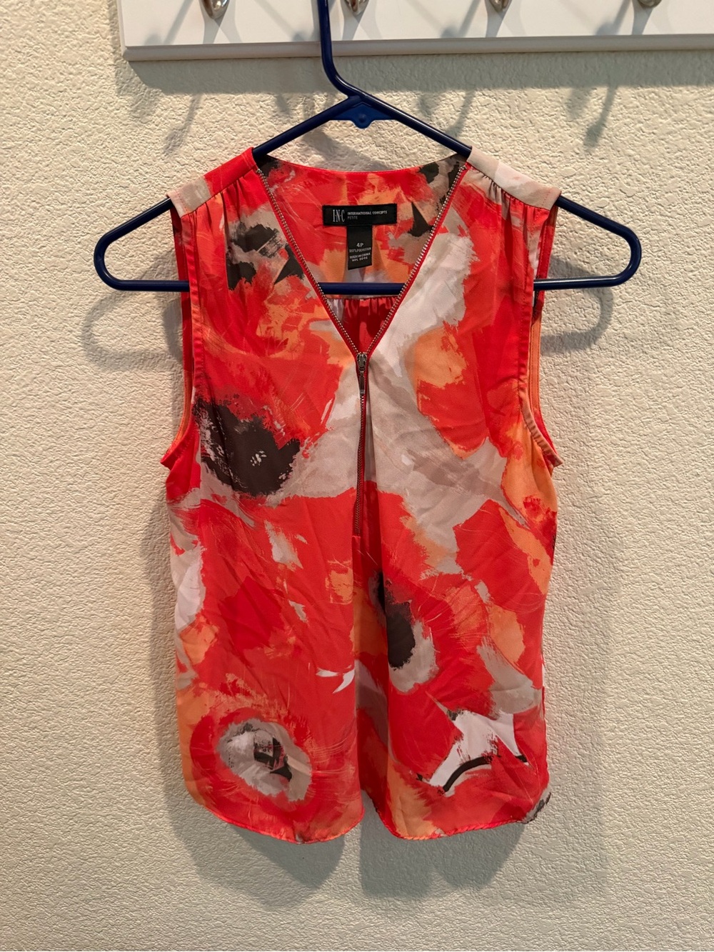 INC International Concepts Coral Red Floral Zip-Front Sleeveless Blouse